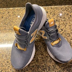 New Balance ROAV fresh foam Shoes